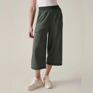 Athleta Triumph Hybrid Wide Crop Size 3X Bali Green PLUS SIZE!
